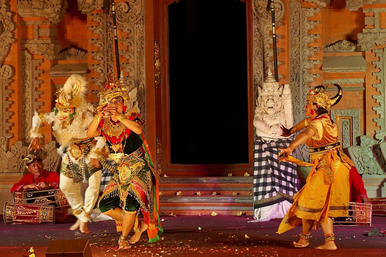 Balinese dance