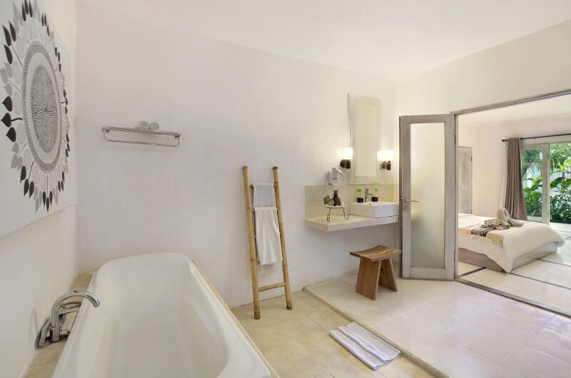 Viola Villa — a bathroom