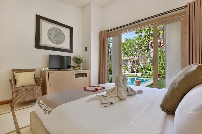 Viola Villa — a bedroom