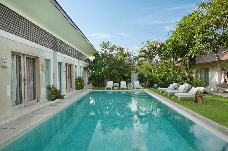Viola Villa — the pool at dusk